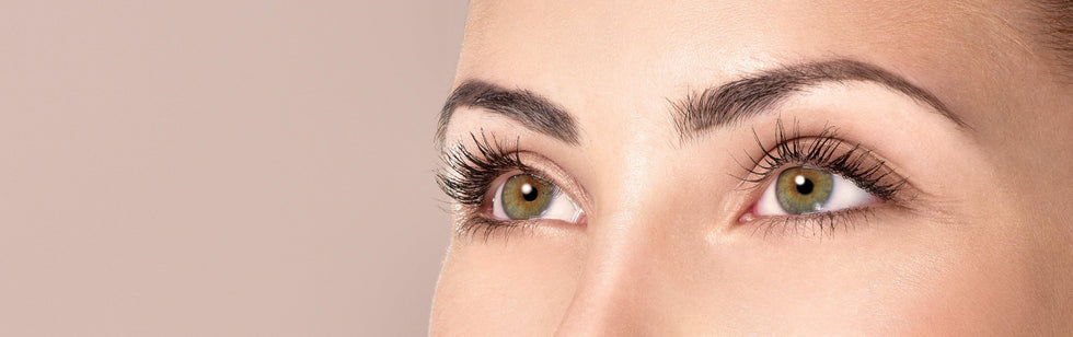 Comment faire pousser les cils et sourcils naturellement ? - Oleassence en Luberon