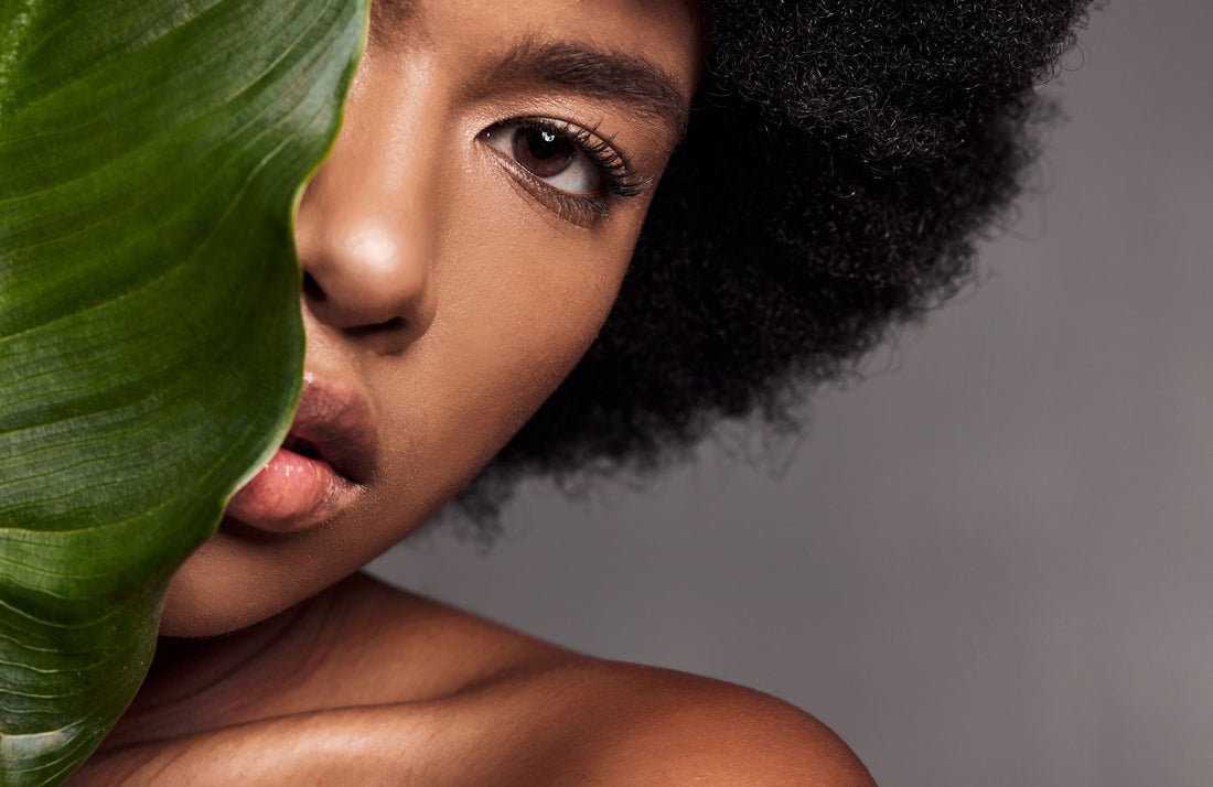 Peau noire : quelle routine de soins naturelle adopter au quotidien ?