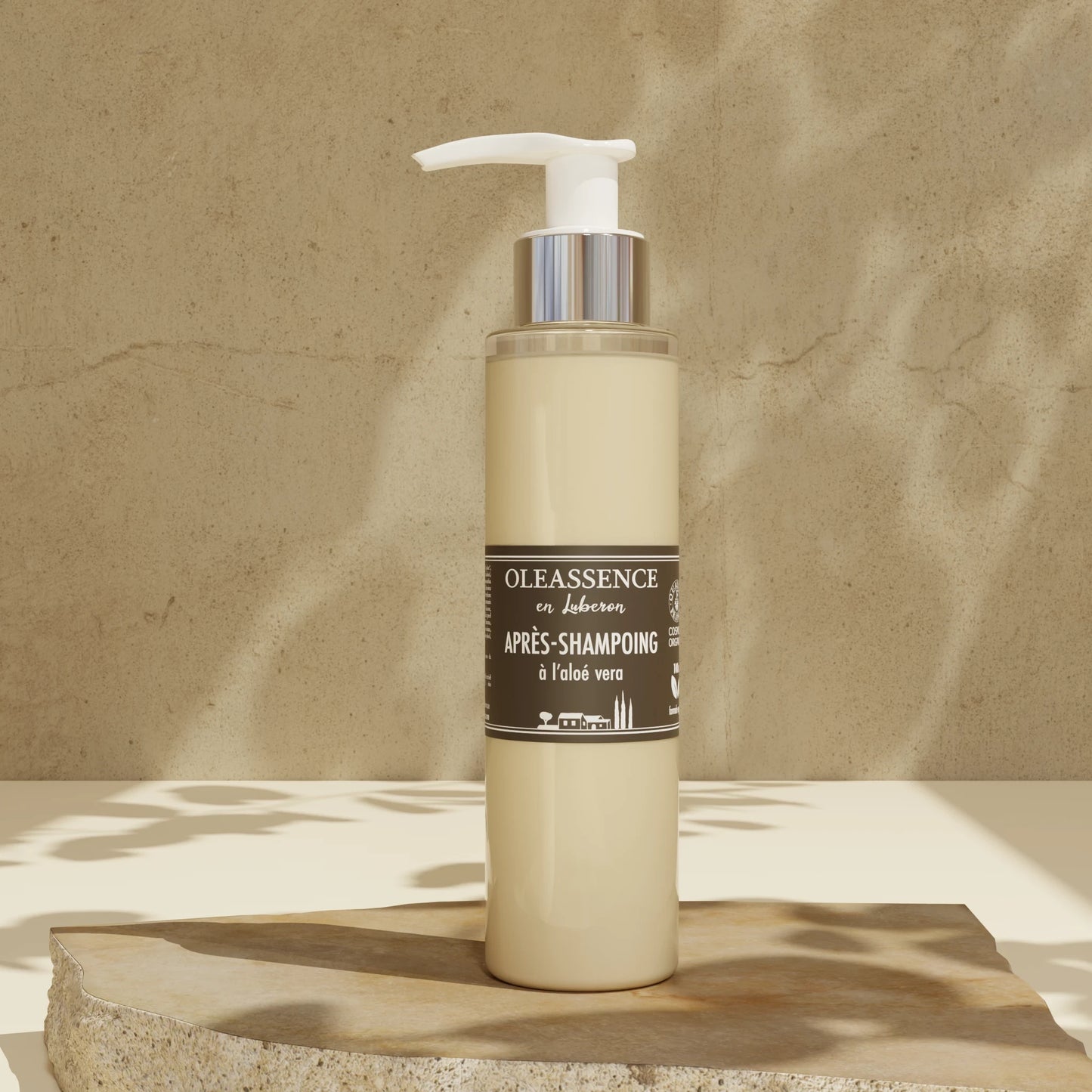 Après Shampoing à l'aloe vera - Oleassence en Luberon